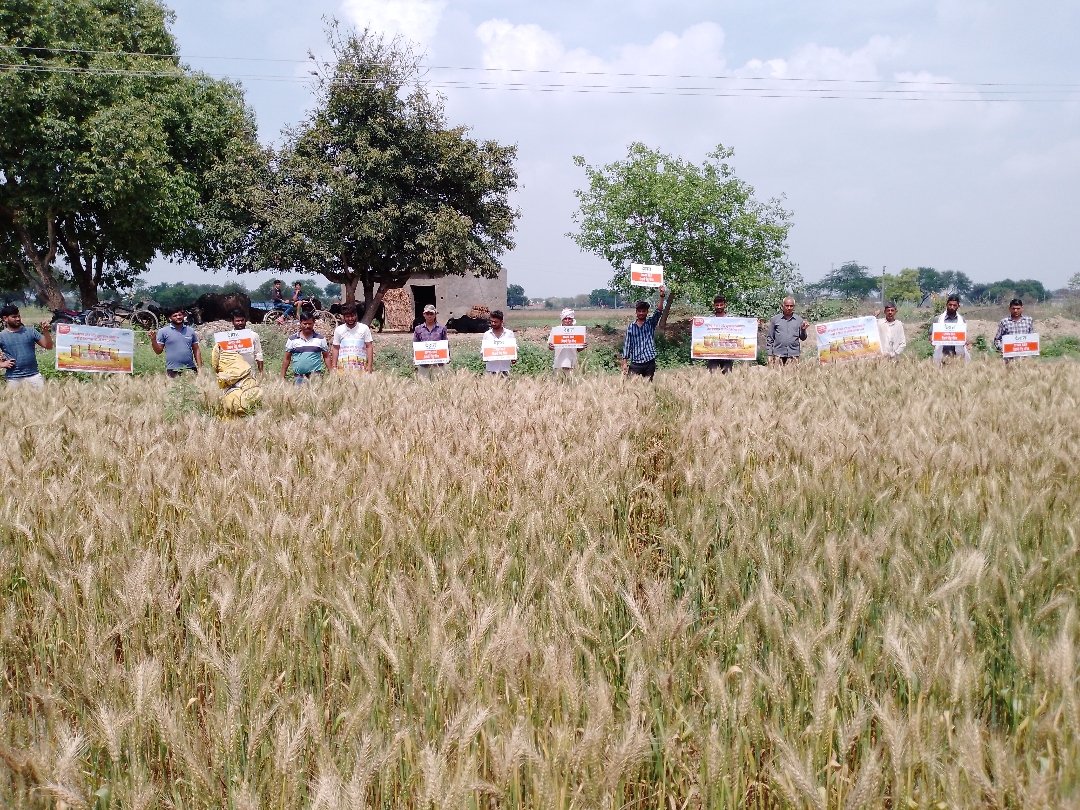 Farmer-meeting-for-Private-Label-Product-was-9w20